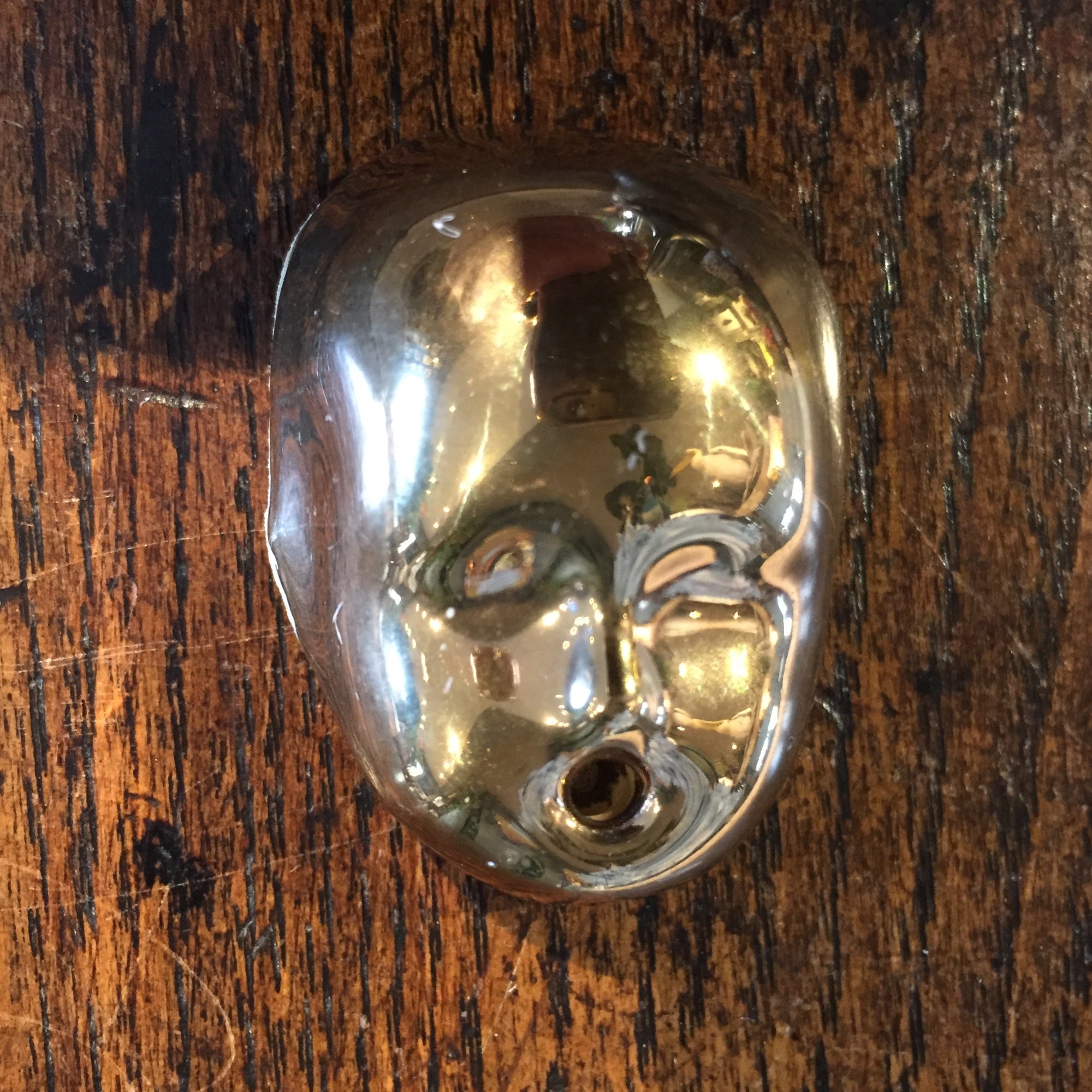 Practical Doll's Face Incense Holder Small in Gold by Kuhn Keramik