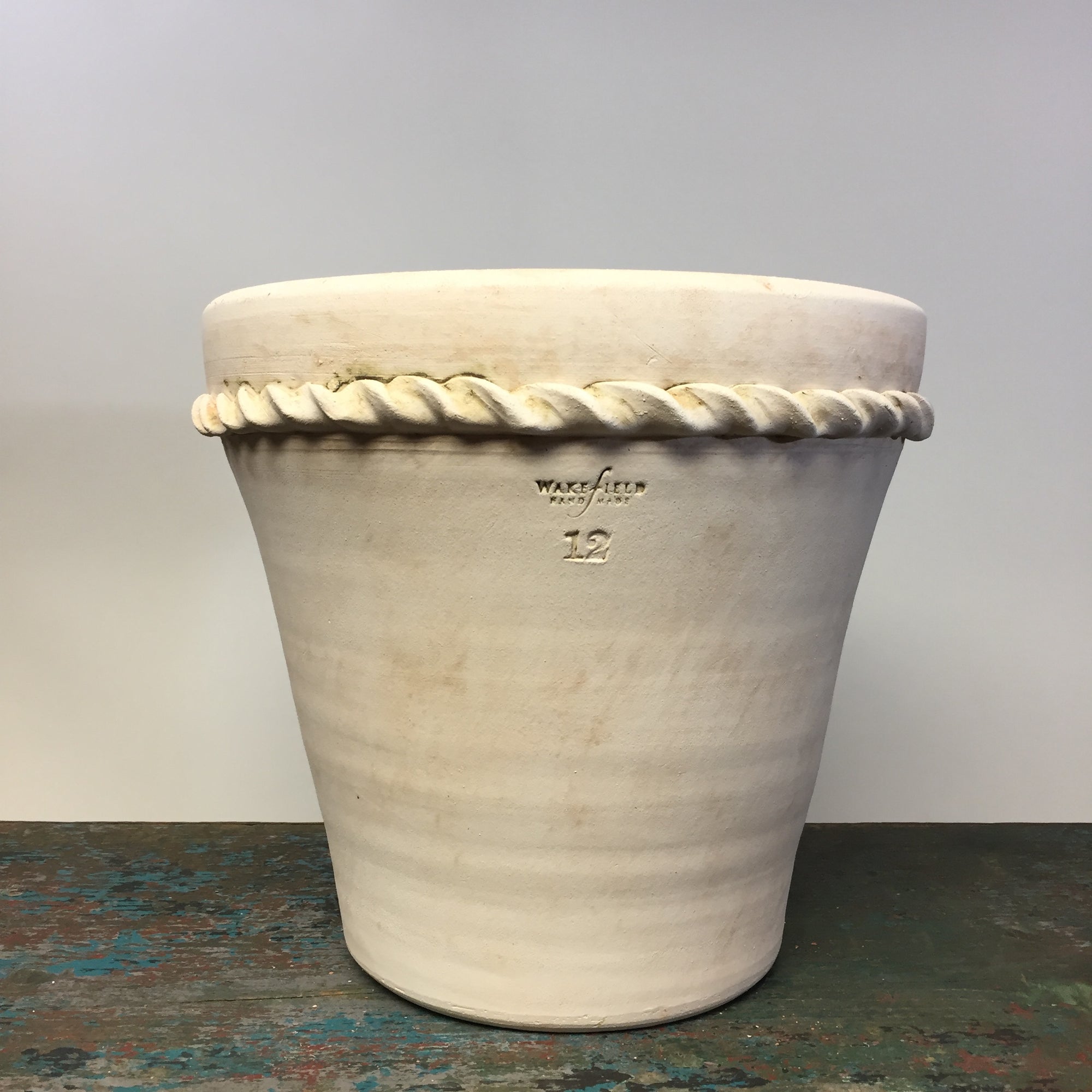 Wakefield Handmade Cotswold Pastry Pot #12