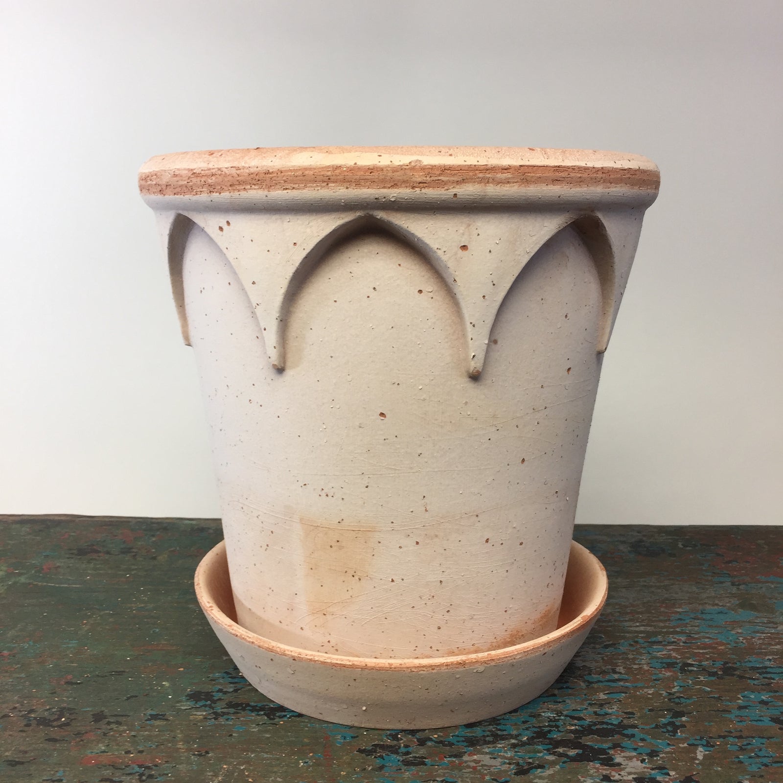 Bergs Elizabeth Pot with Saucer #18 Rosa