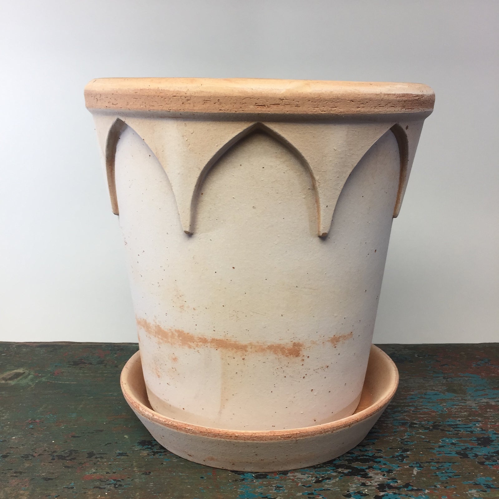 Bergs Elizabeth Pot with Saucer #25 Rosa