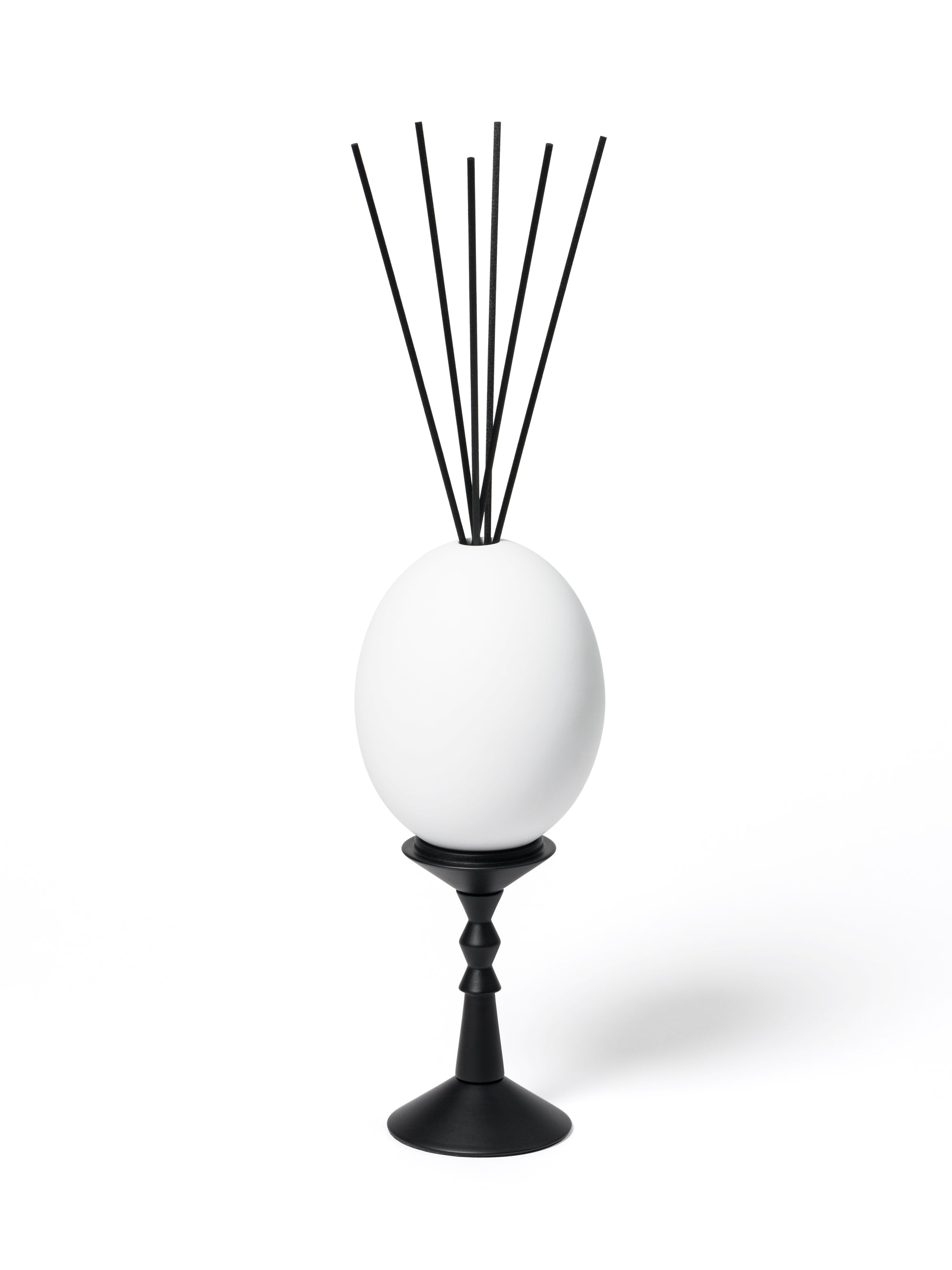 L'OEuf Egg Diffuser Cyrnos from Trudon