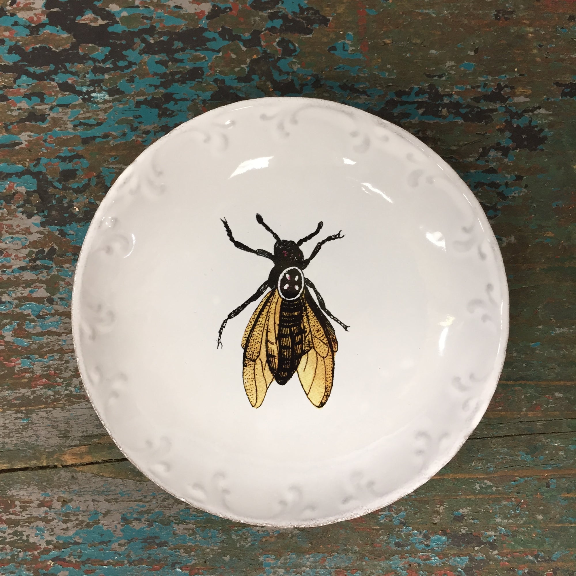 Astier de Villatte John Derian Bee Saucer