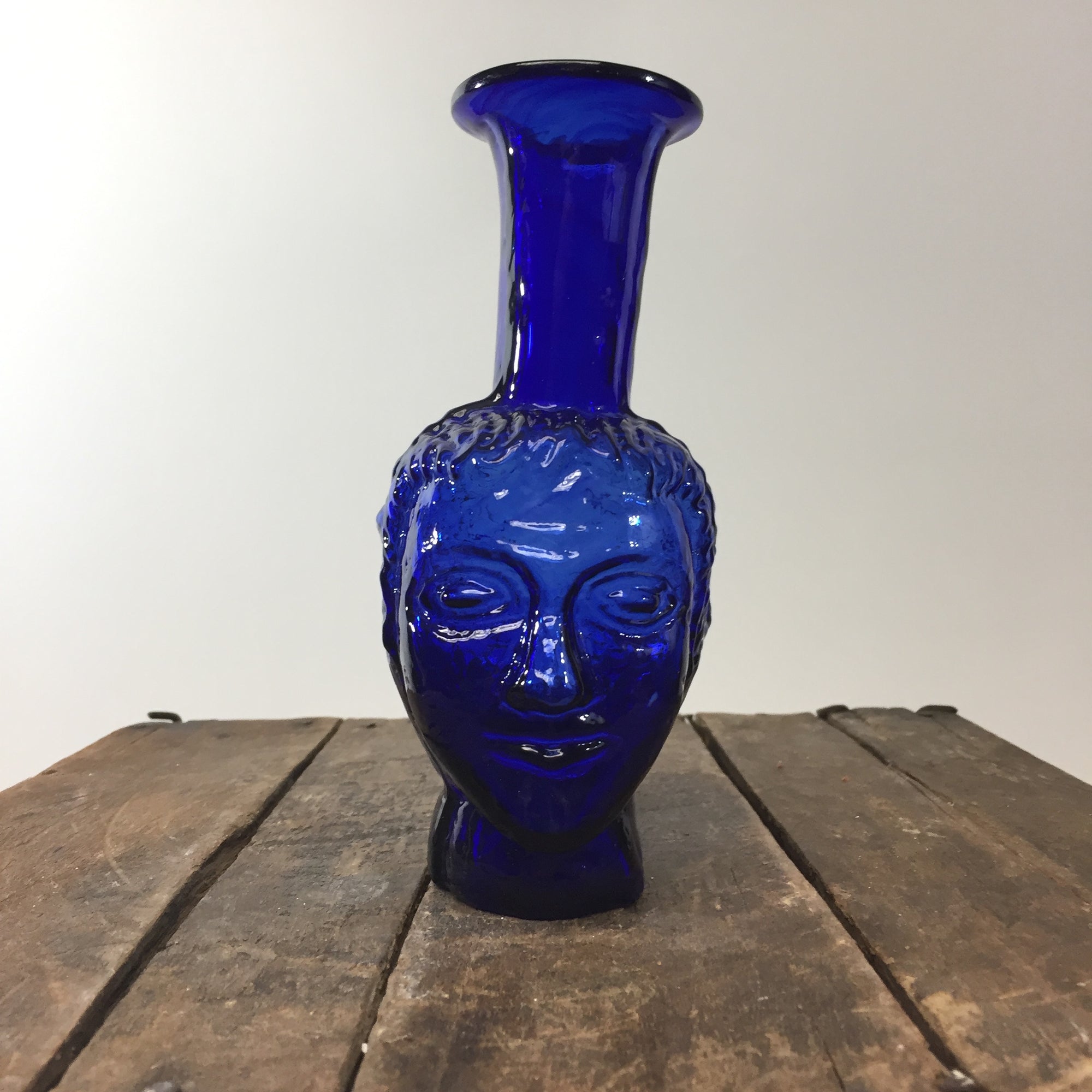 Vase Tete Cobalt Blue by La Soufflerie