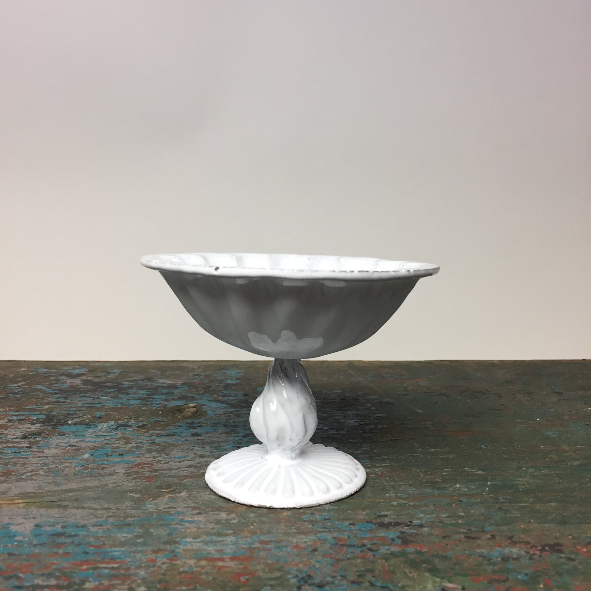 Astier de Villatte Small Peggy Bowl on Stand