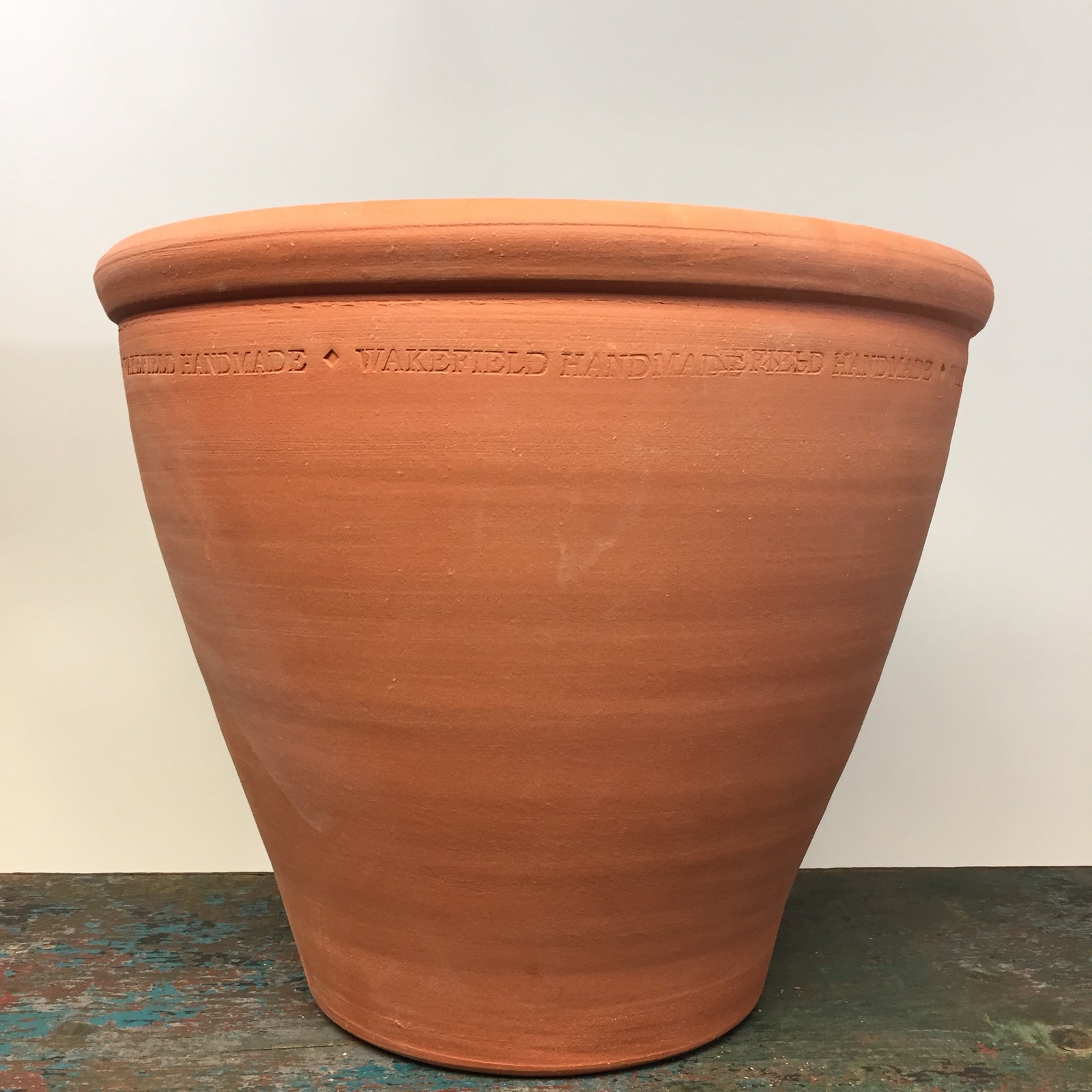 Wakefield Handmade Williamsburg #24 Pot