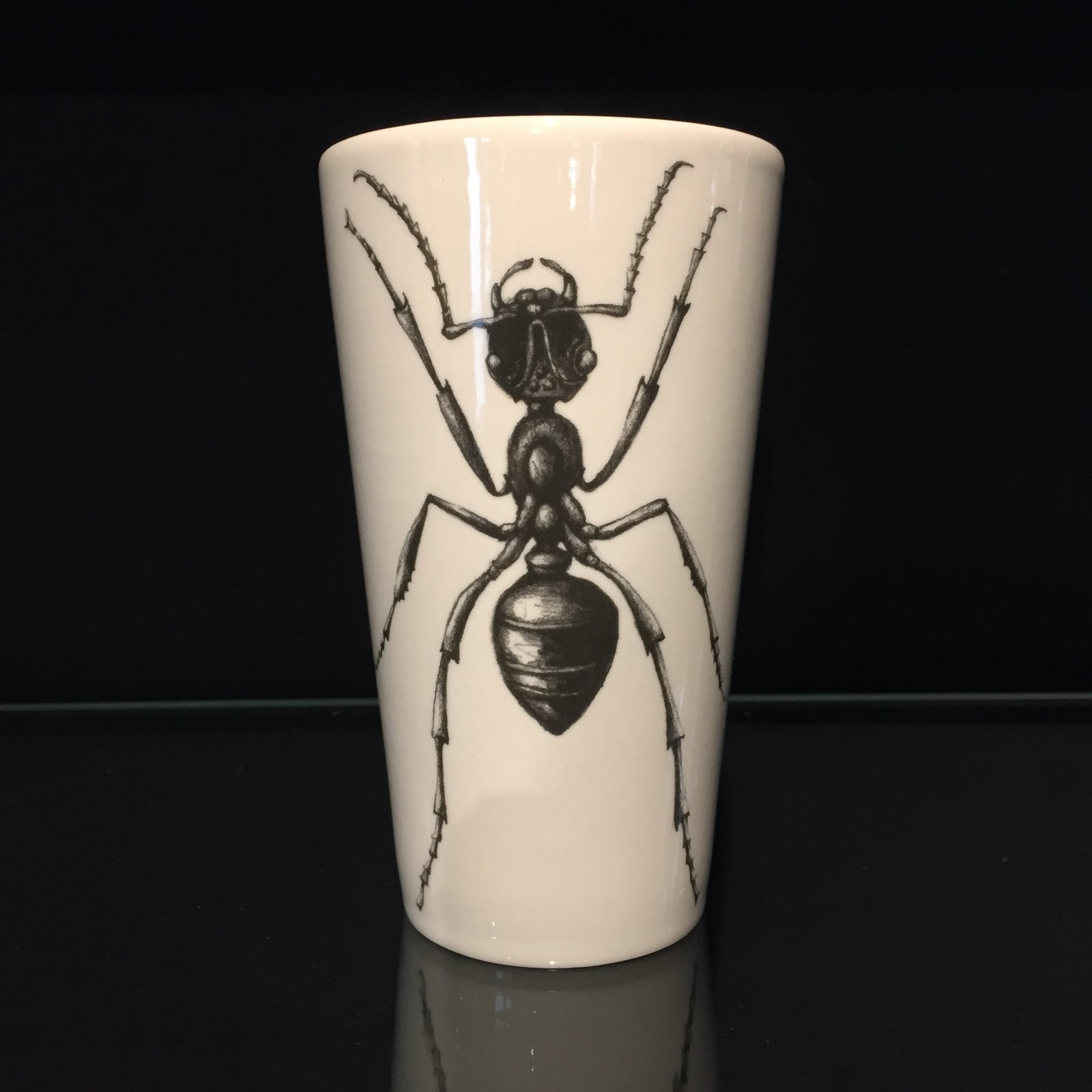 Ant Tumbler