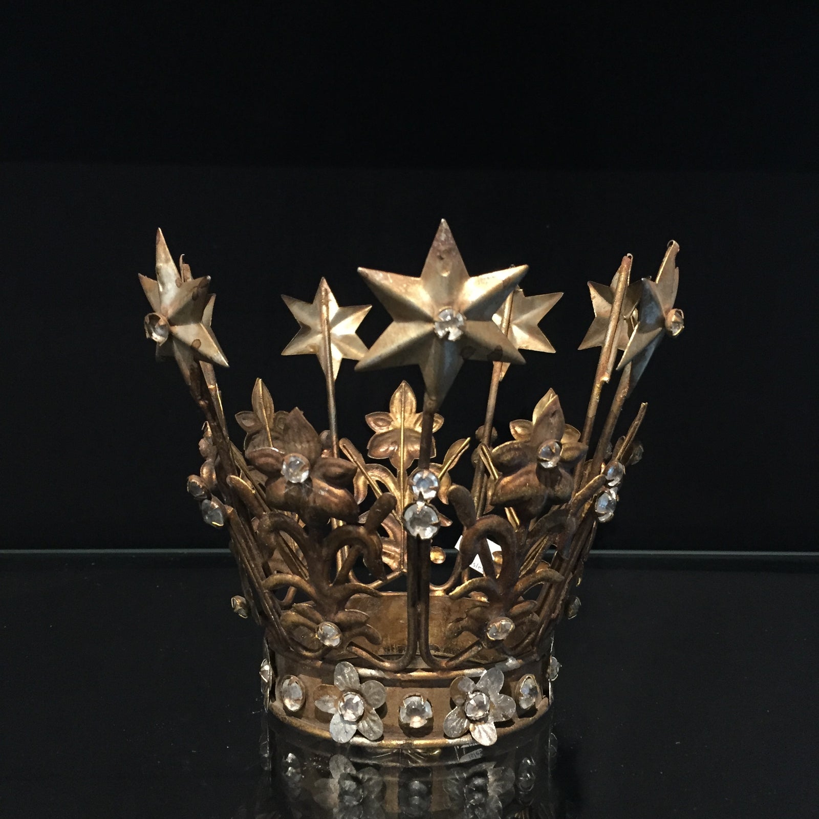 Antique Style Crown