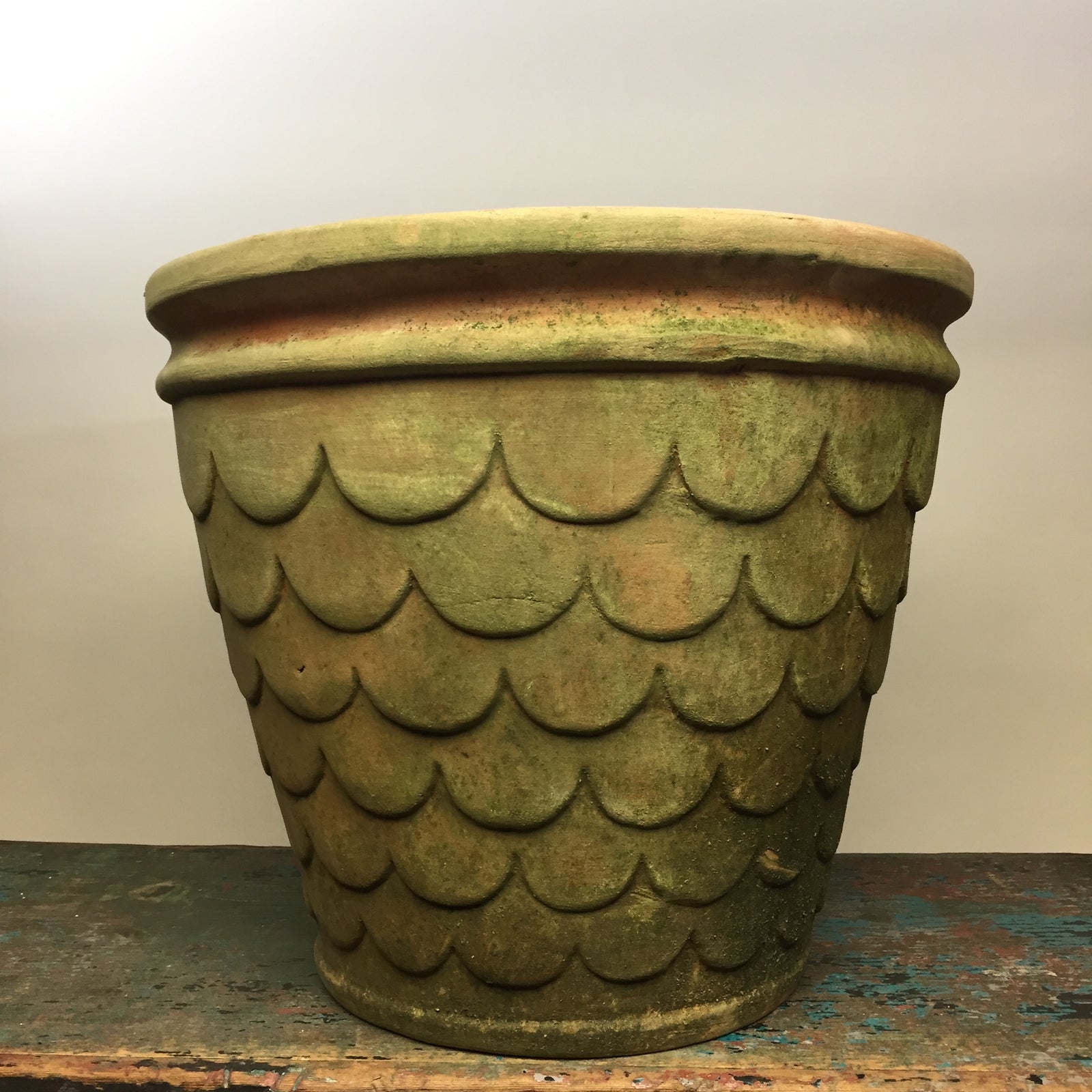 Dragonscale Planter Large Scale 15"