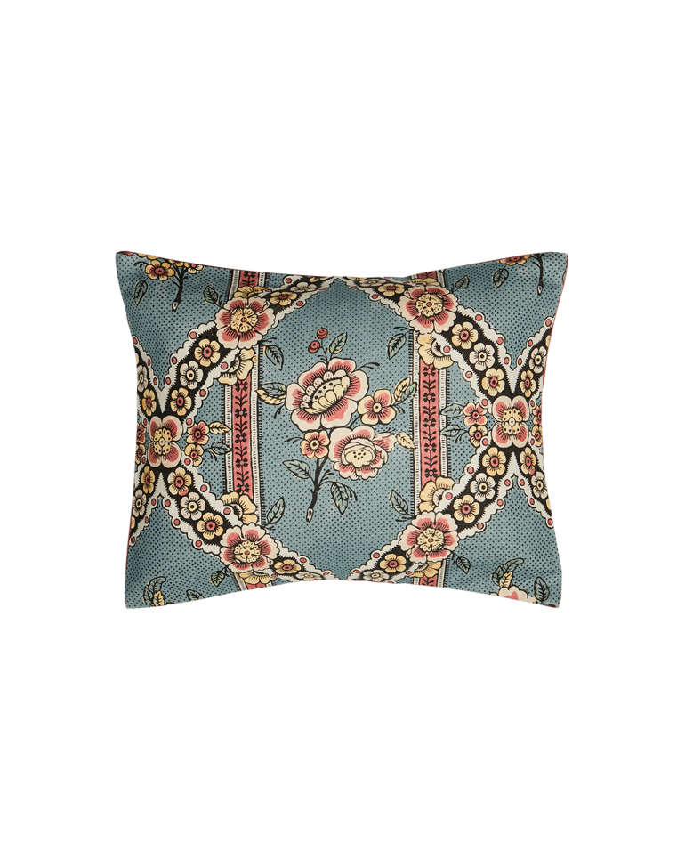 Antoinette Poisson Pillow Guirlandes De Fleurs 1A 14" x 18"