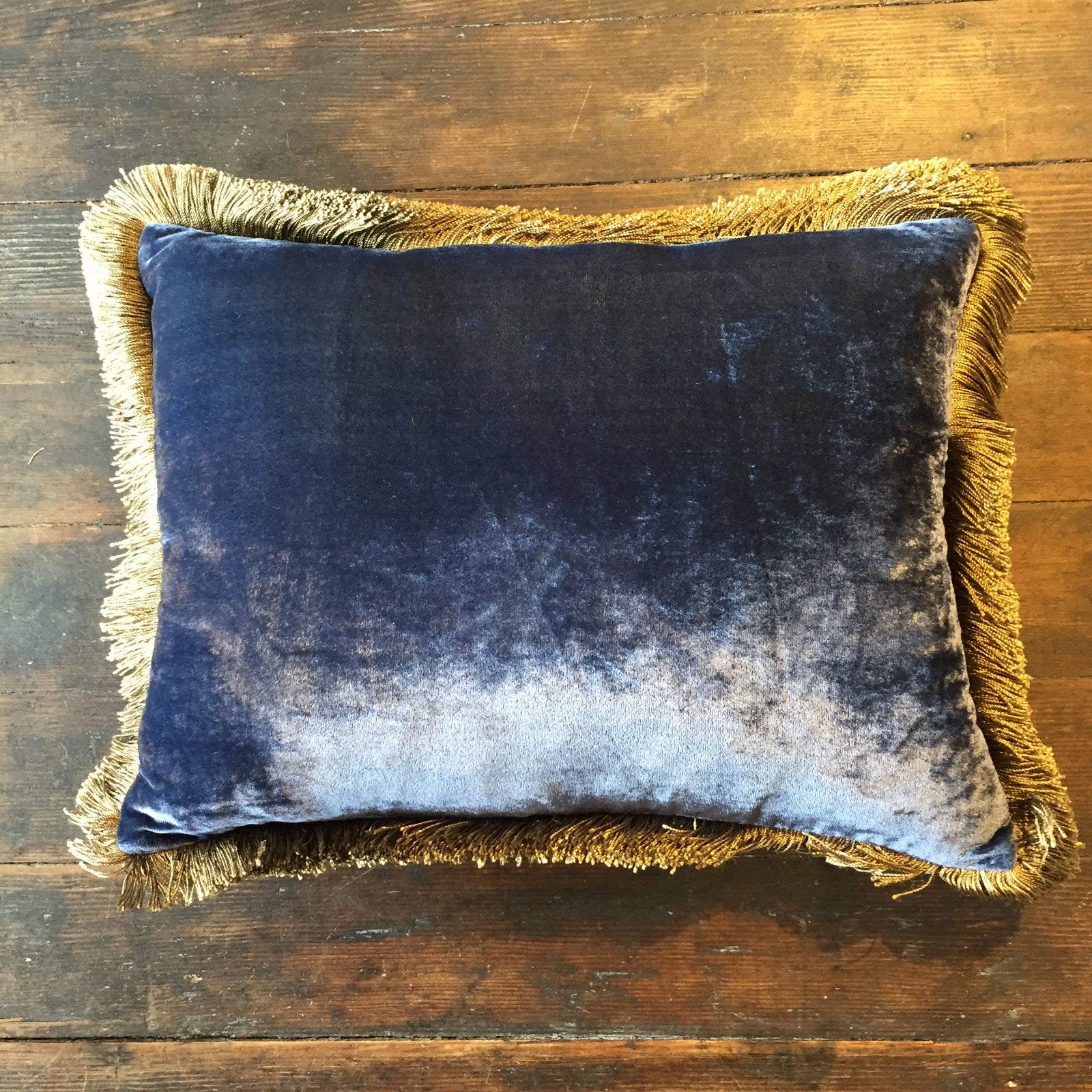 Bleu de Prusse Pillow