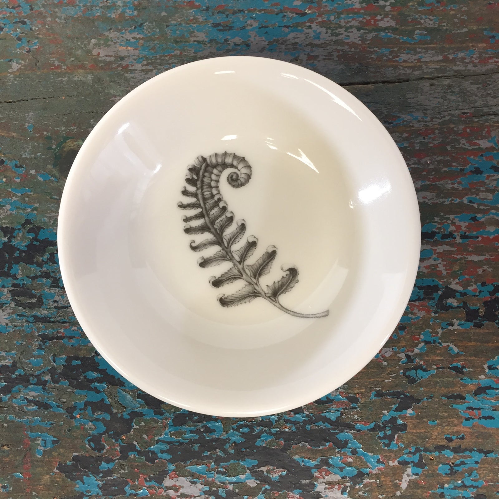 Laura Zindel Sword Fern Sauce Bowl