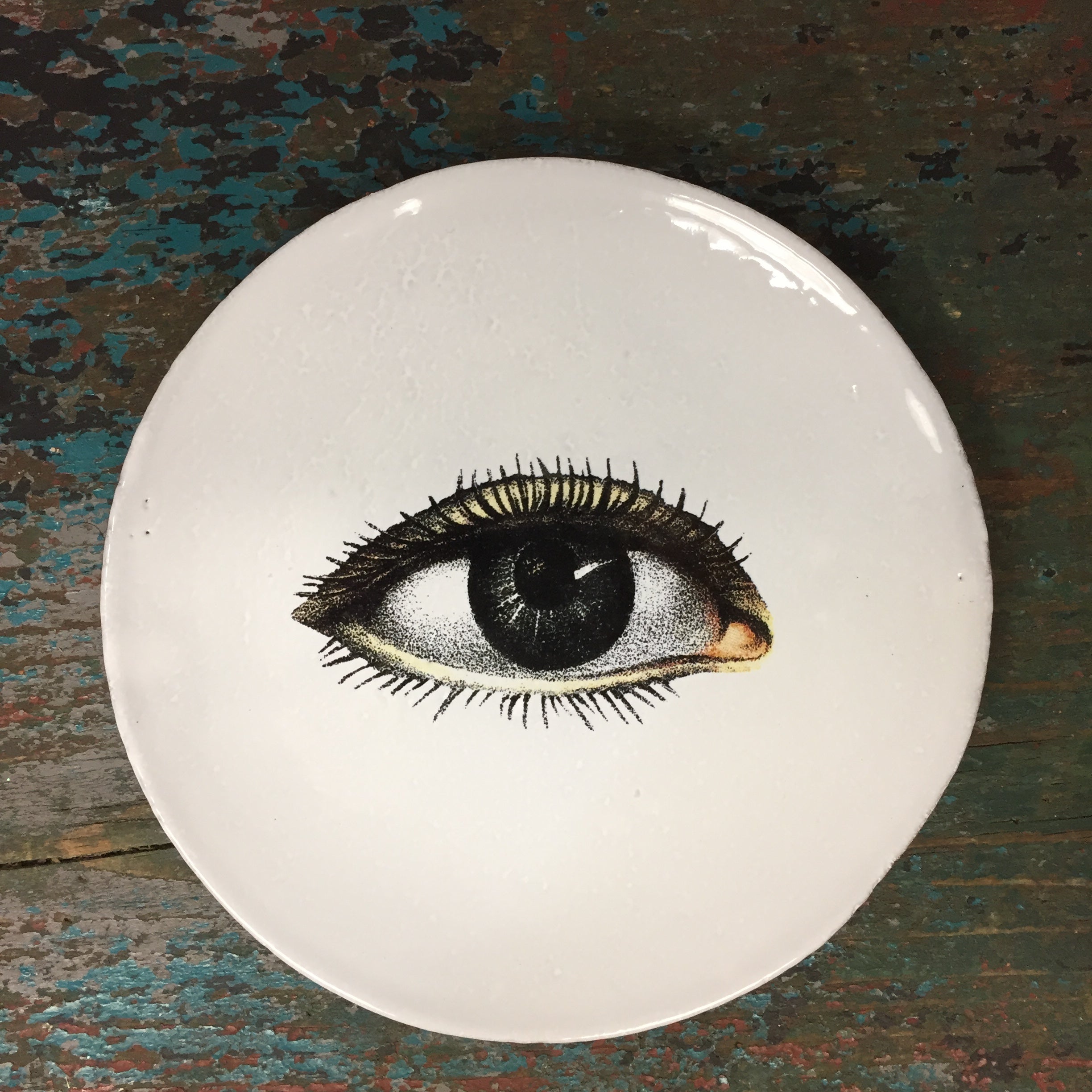 righteyesaucer.jpg?v=1634672251