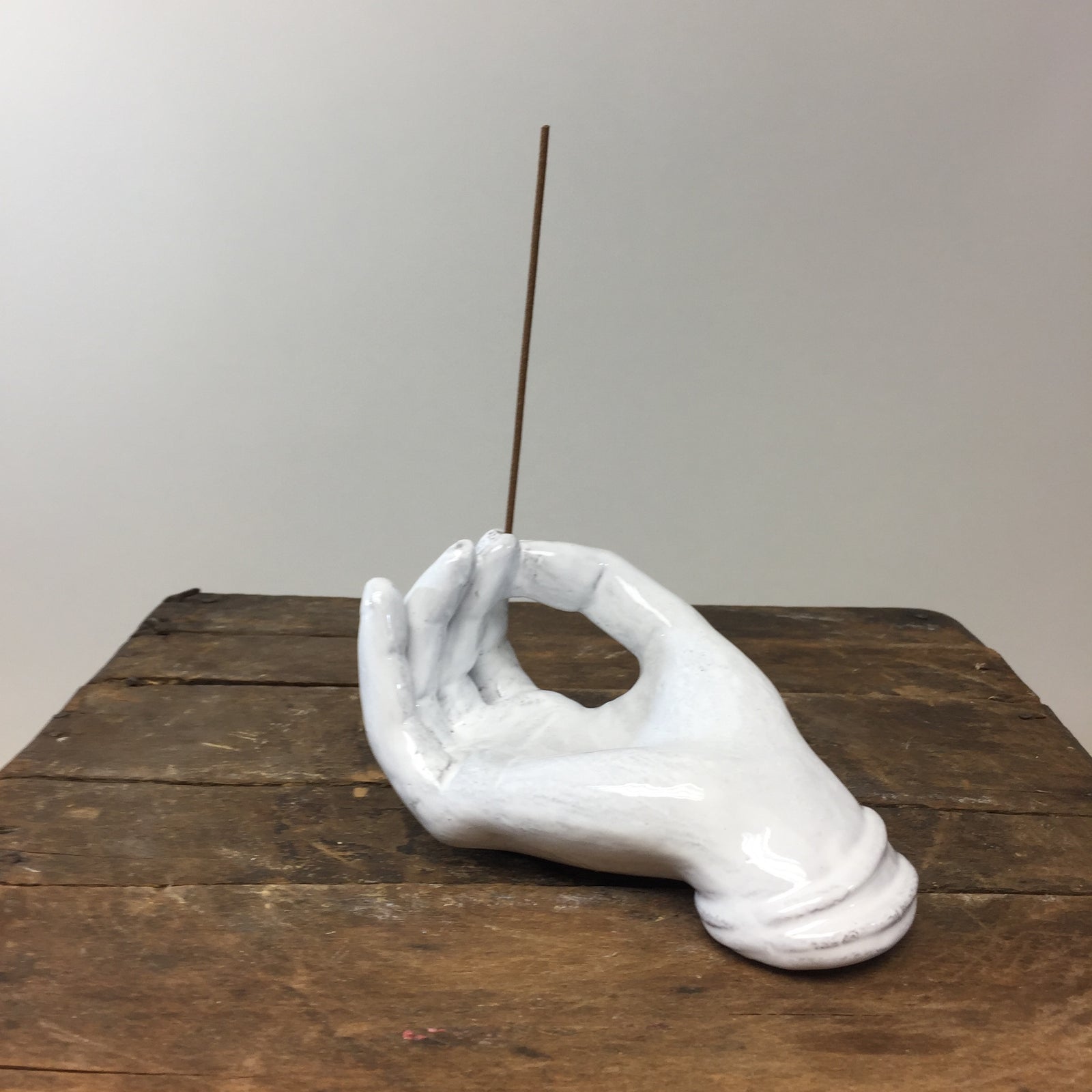 Astier de Villatte Serena Hand Incense Holder